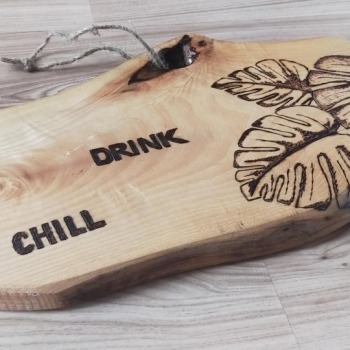 Drewniana deska do krojenia i serwowania, pojedynczy egzemplarz, handmade.