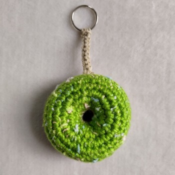 Breloczek donut pistacjowy