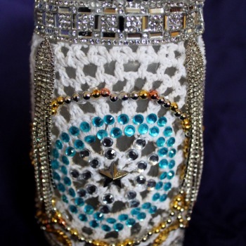 Dekoracyjny lampion z kolorowym kwiatem